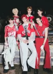 燃少训练营毕业公演：青春梦想与职场挑战的激情碰撞