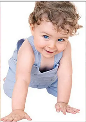 《阳光宝宝爬行大赛》：萌娃争霸赛，欢声笑语与温馨治愈的家庭欢乐颂